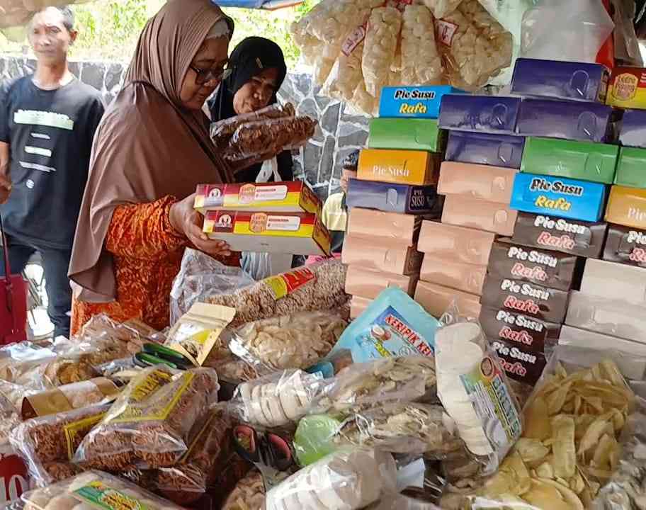 Oemah Pleci: Jantung Belanja Lokal di Cilacap yang Tak Pernah Lelah